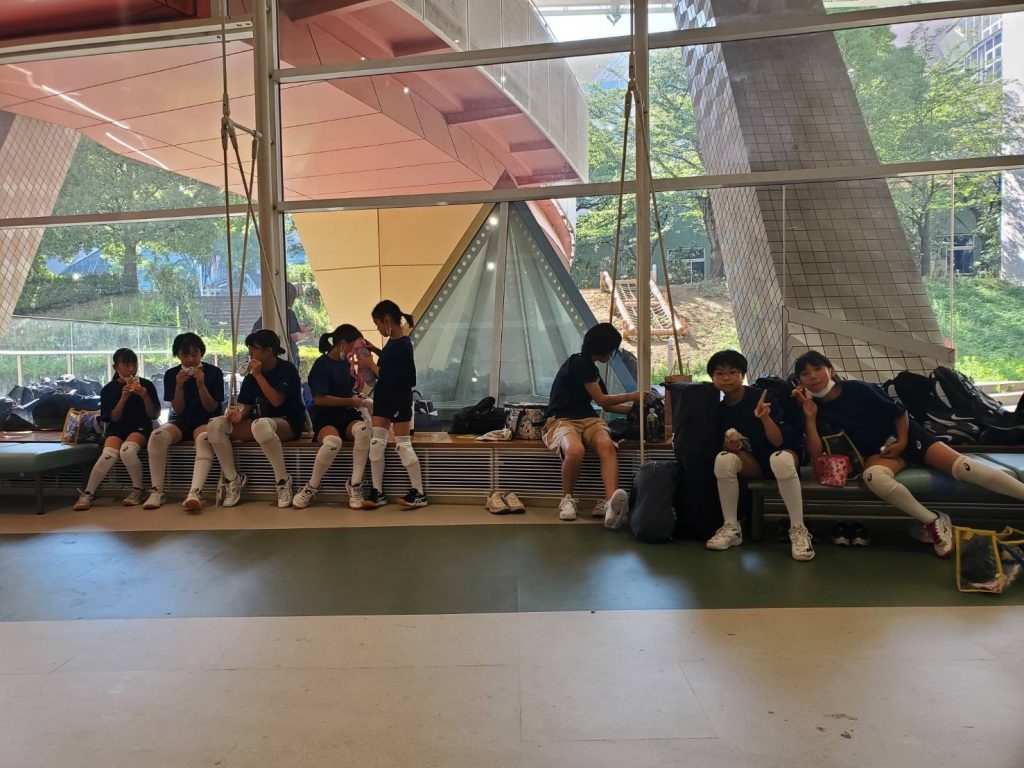 今日から合宿だー！青梅市の小学生女子（ジュニア）バレーボールクラブ青梅ミッキーズ