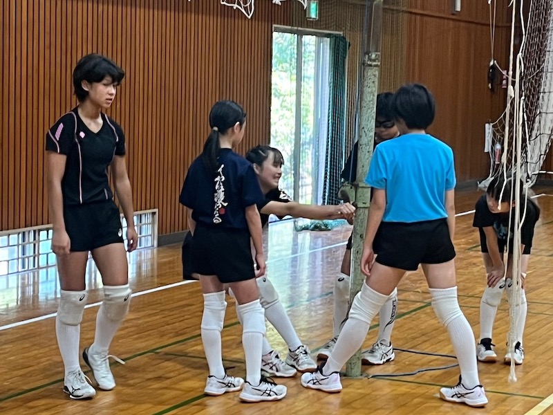 今日は、流しそうめん〜の川遊び😁青梅市の小学生女子（ジュニア）バレーボールクラブ青梅ミッキーズ